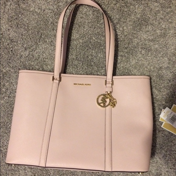 Michael Kors Handbags - Michael Kors Sady Tote
